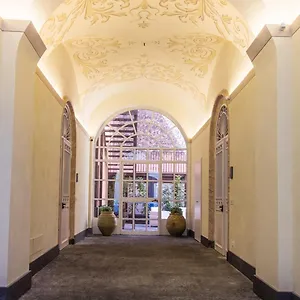 https://archimedes-suites.catania-hotels.net
